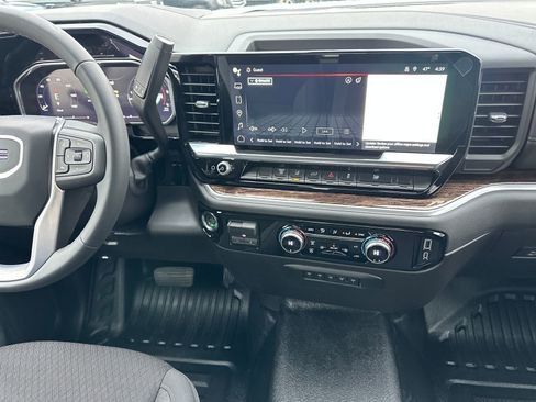 New 2026 GMC Sierra 3500 SLE w/ SLE Convenience Package image 14