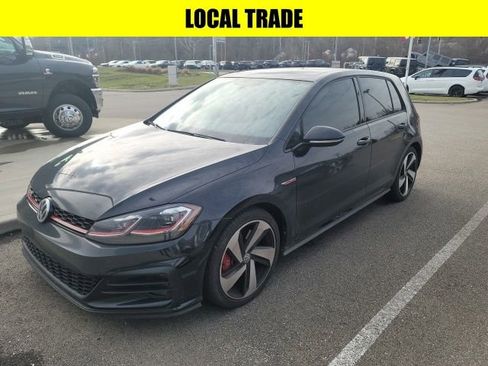 Used 2018 Volkswagen GTI SE image 4