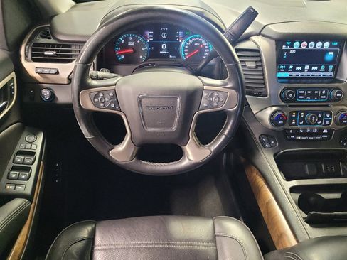 Used 2018 GMC Yukon XL Denali w/ Denali Ultimate Package image 22