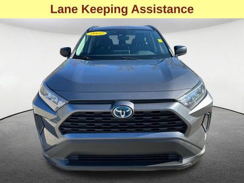 Certified 2022 Toyota RAV4 LE AWD/4WD image 4