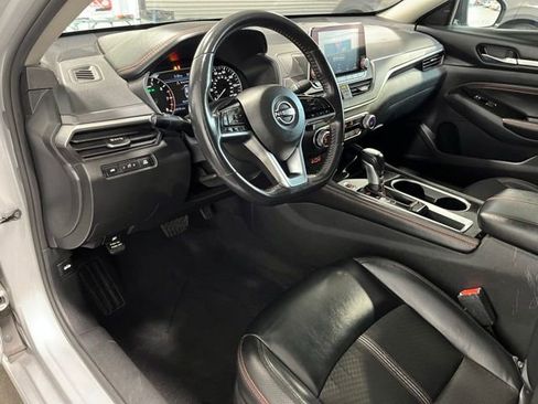 Used 2023 Nissan Altima 2.5 SR FWD image 19