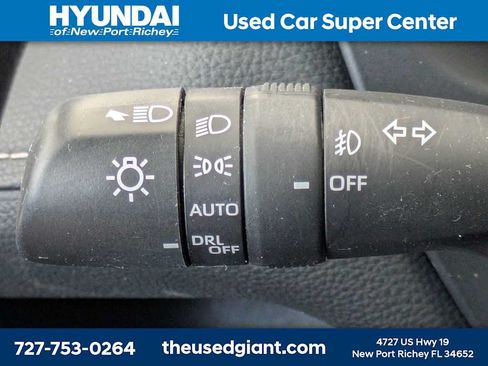 Used 2024 Toyota RAV4 AWD Hybrid image 34