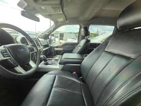Used 2019 Ford F150 Lariat AWD/4WD image 11