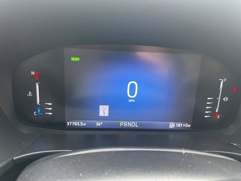 Used 2023 Ford Escape SE w/ Class II Trailer Tow Package image 23