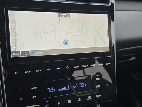 Certified 2024 Hyundai Tucson Limited AWD/4WD image 21