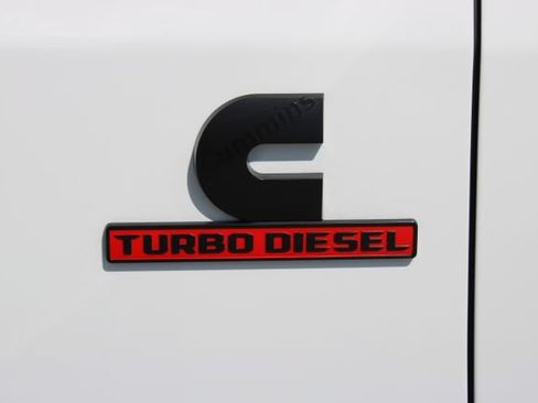 Used 2024 RAM 3500 Big Horn w/ Night Edition AWD/4WD image 16