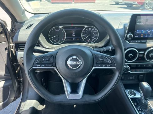 Used 2025 Nissan Sentra SV FWD image 20