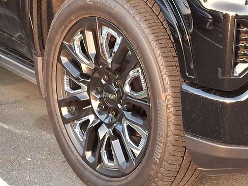 Used 2023 GMC Sierra 1500 Denali Ultimate image 6