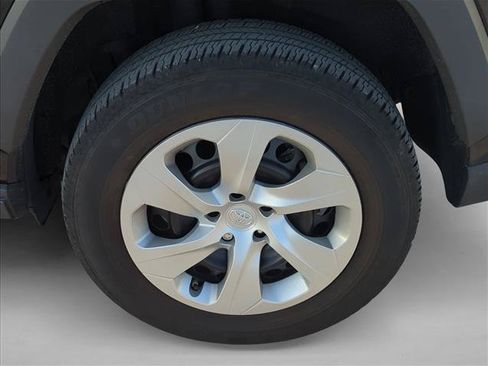 Certified 2025 Toyota RAV4 LE FWD image 7