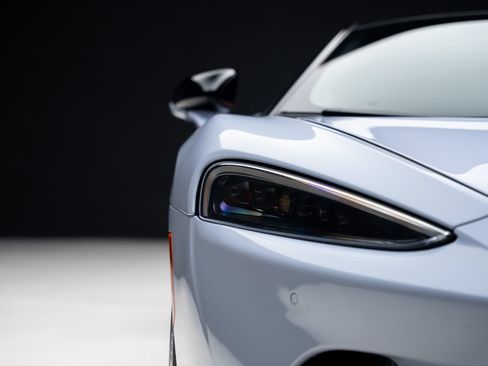 Used 2023 McLaren GT RWD image 9