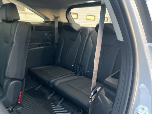 New 2026 Kia Sorento S image 14