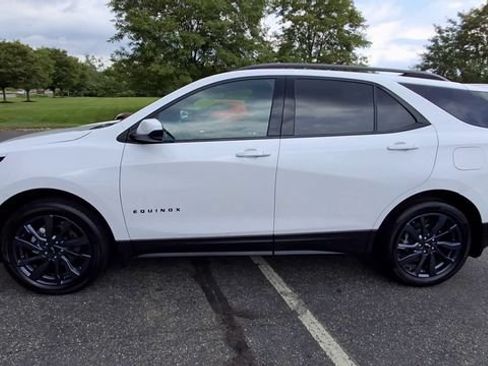 Certified 2024 Chevrolet Equinox RS AWD/4WD image 5