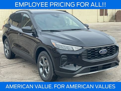 New 2026 Ford Escape ST-Line w/ Tech Pack #1 AWD/4WD image 7