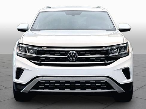 Used 2023 Volkswagen Atlas Cross Sport SE w/ Black Wheel Package FWD image 4
