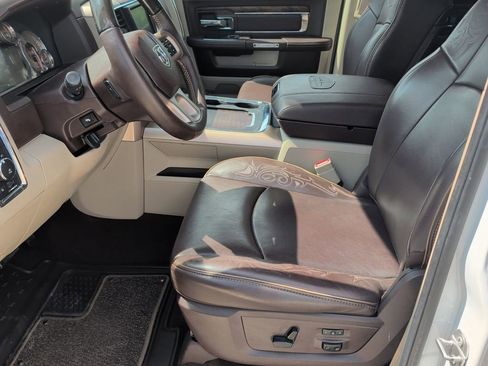 Used 2016 RAM 1500 Laramie Longhorn w/ Convenience Group image 12