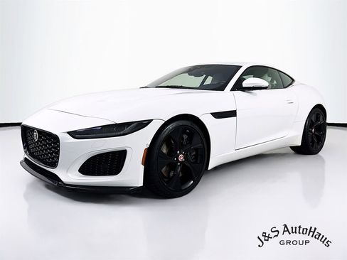 Used 2022 Jaguar F-TYPE P450 image 3