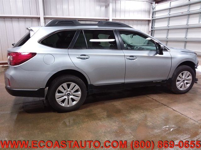 Used 2015 Subaru Outback 2.5i Premium AWD/4WD image 6