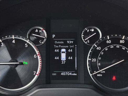 Certified 2023 Lexus GX 460 Premium w/ Accessory Package AWD/4WD image 11