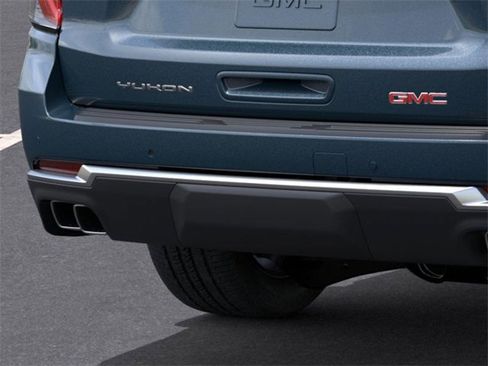 New 2026 GMC Yukon XL Denali image 14