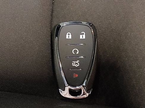 Used 2022 Chevrolet Malibu LT image 32