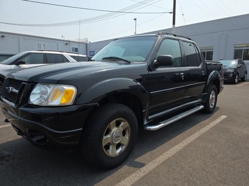 Used 2005 Ford Explorer Sport Trac Adrenalin AWD/4WD image 8