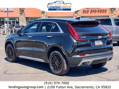Used 2020 Cadillac XT4 Premium Luxury w/ Cold Weather Package FWD image 2