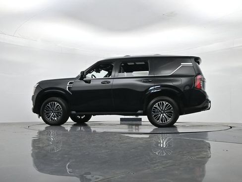 Used 2025 Nissan Armada Platinum AWD/4WD image 41