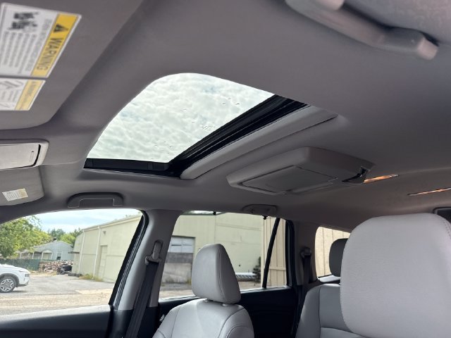 Used 2021 Honda Pilot Touring image 21