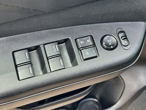 Used 2014 Honda CR-V LX image 15