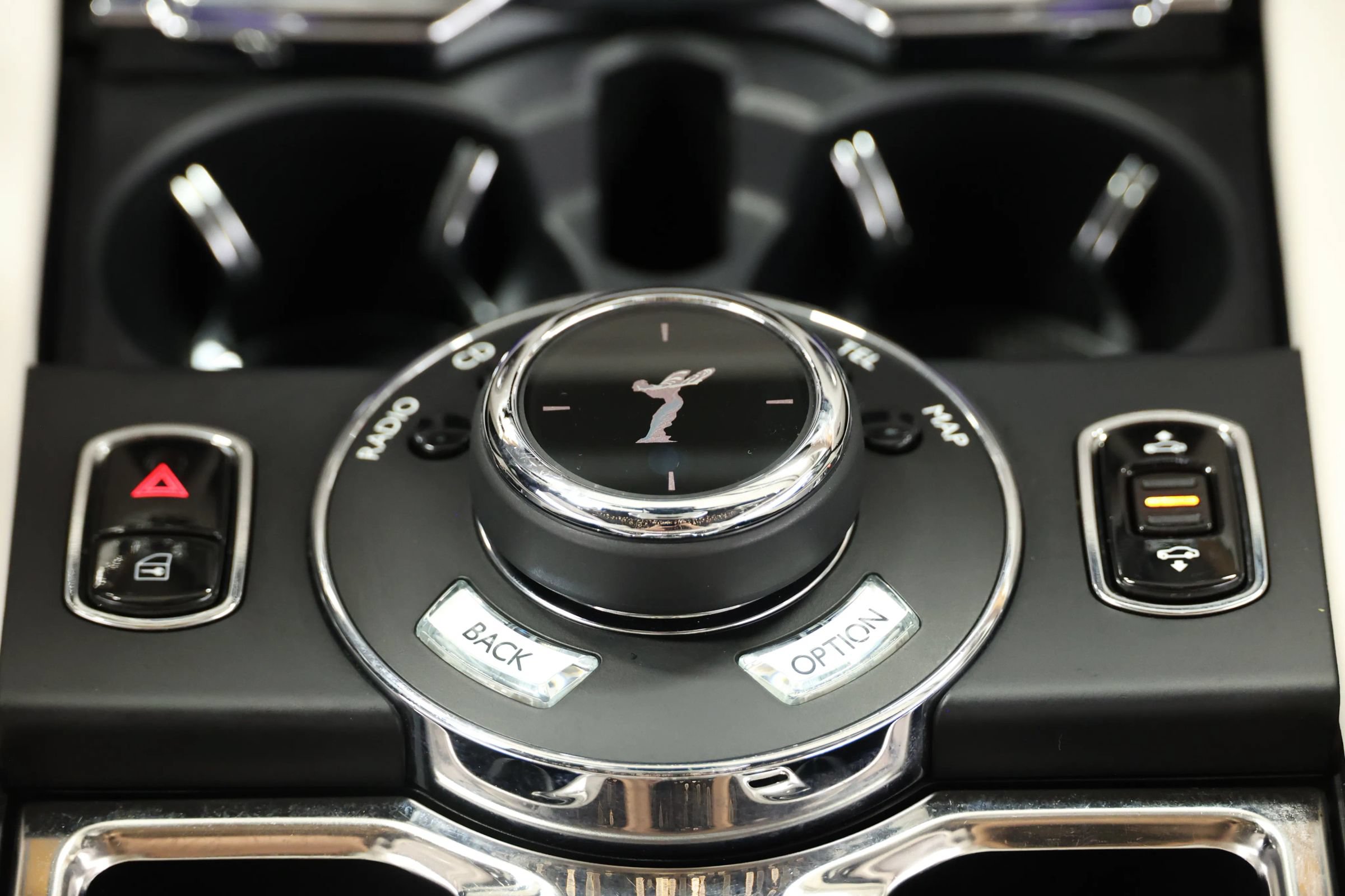 Used 2017 Rolls-Royce Wraith RWD image 59