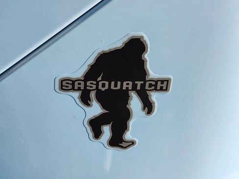 New 2025 Ford Bronco Heritage Edition image 17