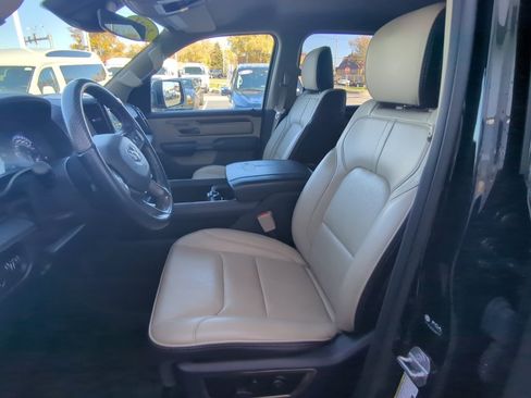 Used 2021 RAM 1500 Limited image 12