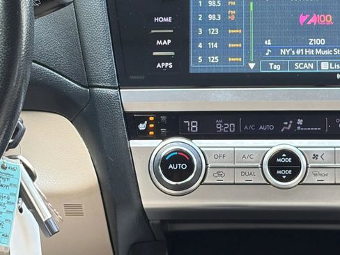 Used 2017 Subaru Outback 2.5i Premium image 22