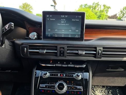 Used 2022 Lincoln Corsair Reserve w/ Equipment Group 201A image 39