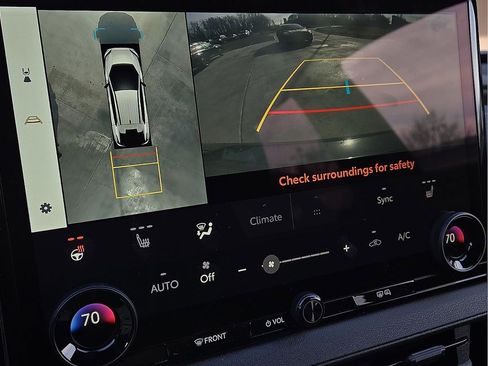 New 2026 Subaru Solterra Limited image 15