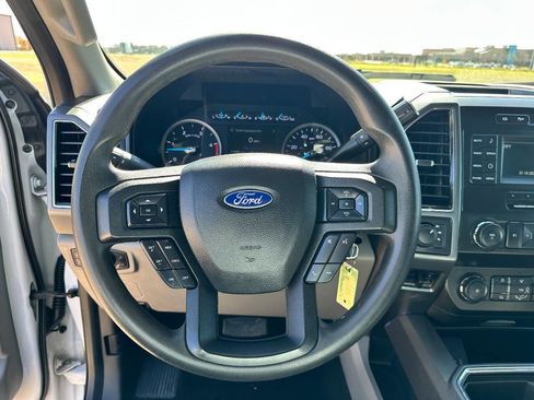 Used 2019 Ford F250 XLT w/ XLT Value Package image 27