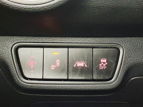 Used 2020 Kia Forte GT-Line image 22