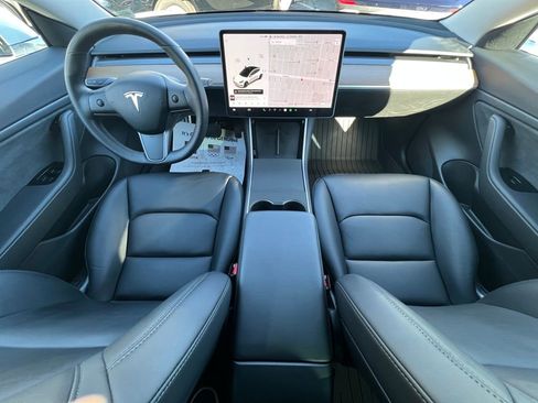 Used 2020 Tesla Model 3 Long Range image 24