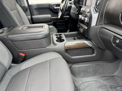 Used 2021 GMC Sierra 1500 Elevation image 12