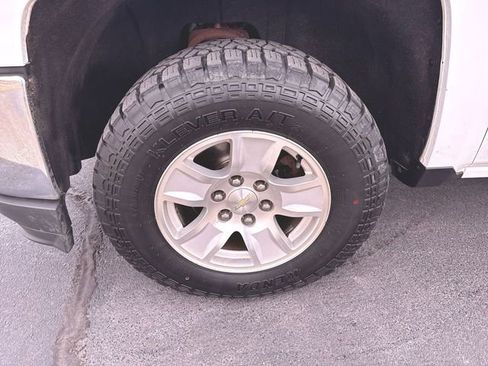 Used 2017 Chevrolet Silverado 1500 LT w/ All Star Edition image 29