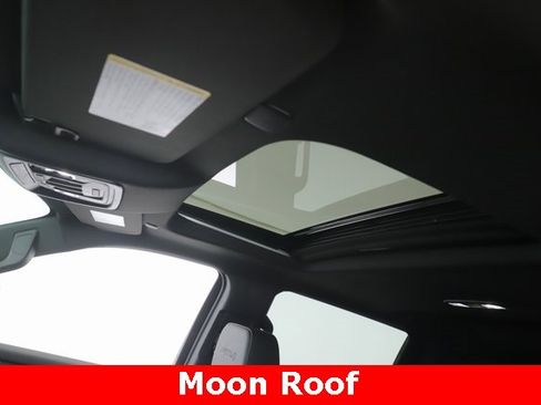 Used 2025 GMC Sierra 1500 AT4 w/ AT4 Premium Package image 19