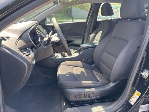 Used 2022 Chevrolet Malibu LT image 14