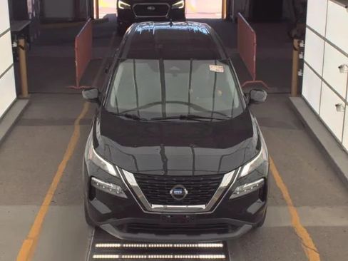 Used 2021 Nissan Rogue SV AWD/4WD image 6