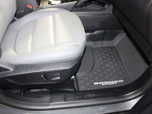 Certified 2025 Ford Bronco Sport Badlands image 10