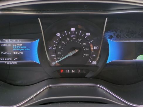 Used 2017 Ford Fusion SE image 35