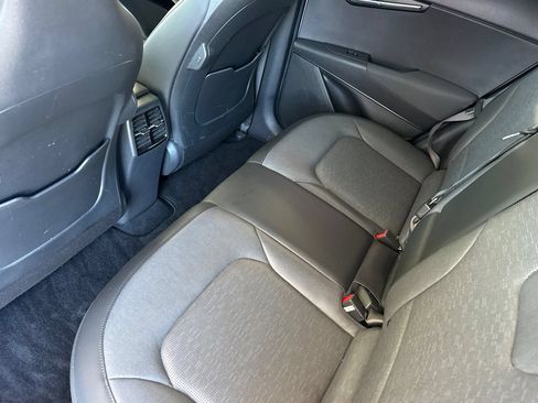 Certified 2023 Kia Niro Wave FWD image 13