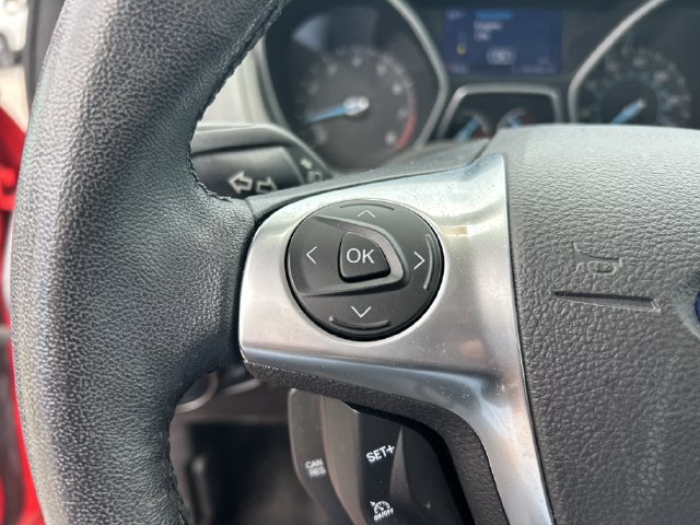 Used 2014 Ford Focus SE w/ SE Sport Package FWD image 22
