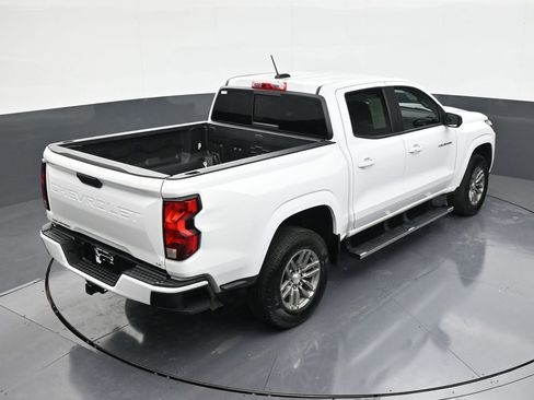 Used 2023 Chevrolet Colorado LT w/ LT Convenience Package image 17