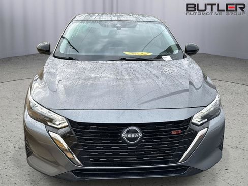 Used 2024 Nissan Sentra SR w/ SR Premium Package image 7
