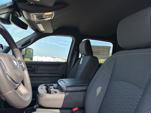 New 2026 RAM 3500 Tradesman image 28